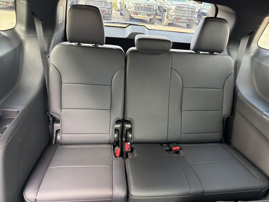 New 2026 Chevrolet Traverse LT w/ Midnight/Sport Edition image 36