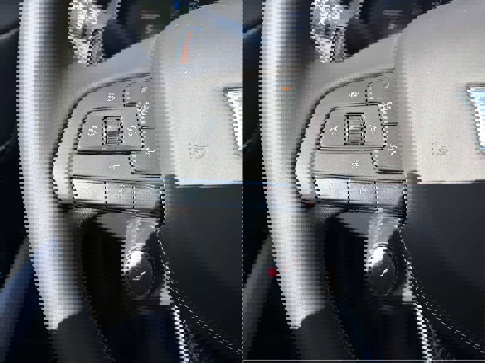 Used 2026 Cadillac CT4 V Blackwing w/ Driver Assist Package image 15