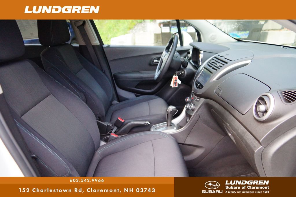 Used 2016 Chevrolet Trax LT w/ LPO, Protection Package AWD/4WD image 9