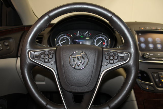 Used 2017 Buick Regal Premium w/ Driver Confidence Package #1 FWD image 23