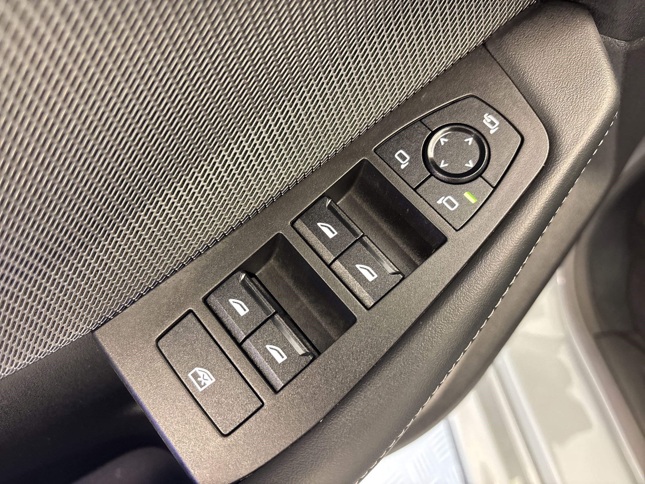 Used 2026 BMW 228i w/ Technology Package FWD image 21