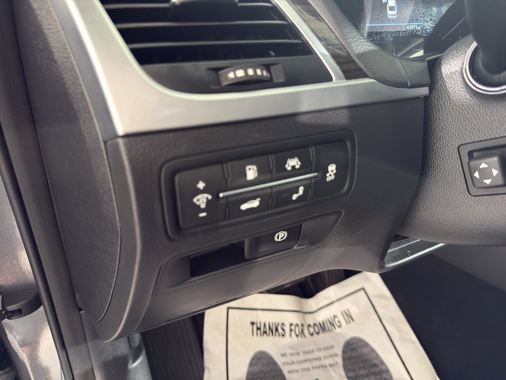 Used 2020 Genesis G80 3.8 image 20