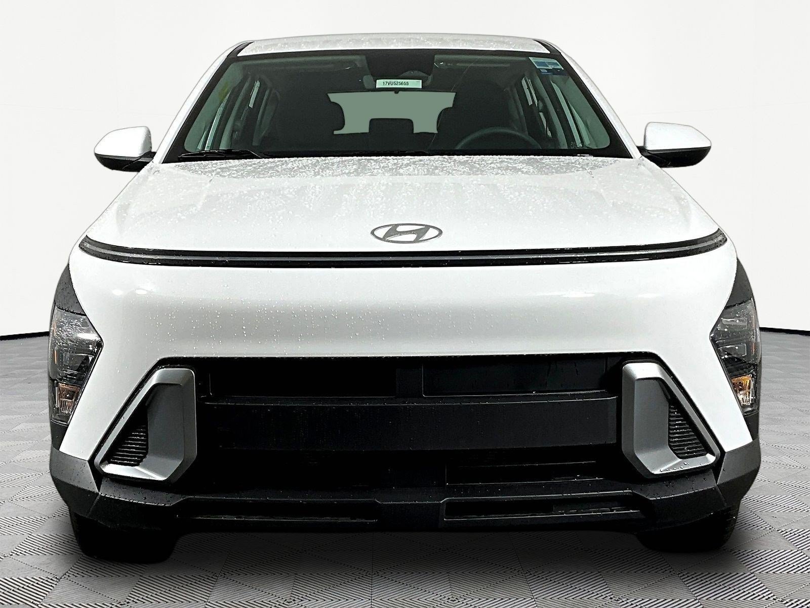 New 2027 Hyundai Kona SE AWD/4WD image 2