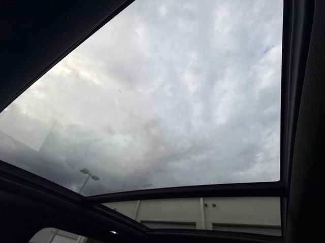 Used 2024 Cadillac Escalade Sport image 7