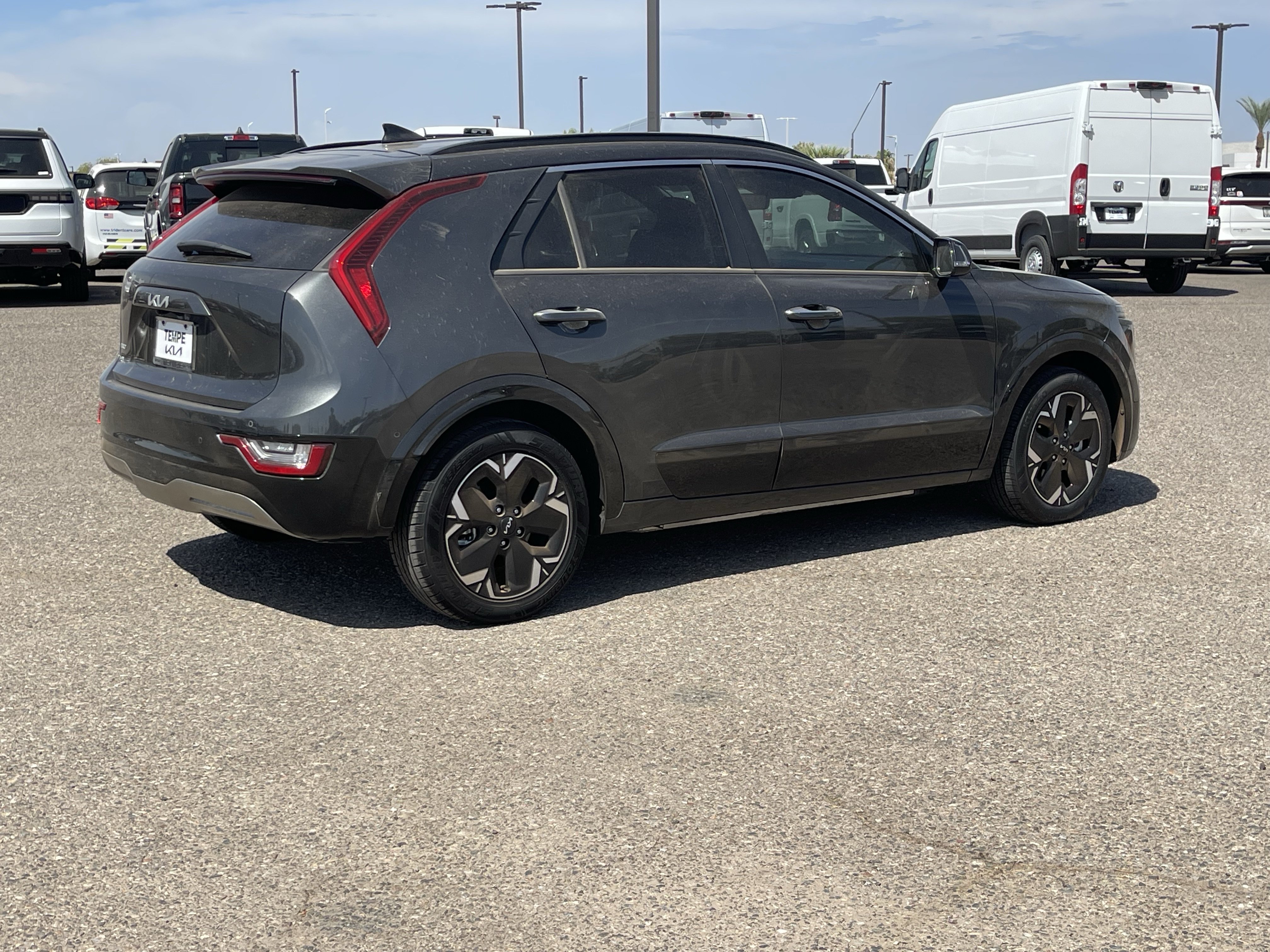 Certified 2023 Kia Niro Wave FWD image 5