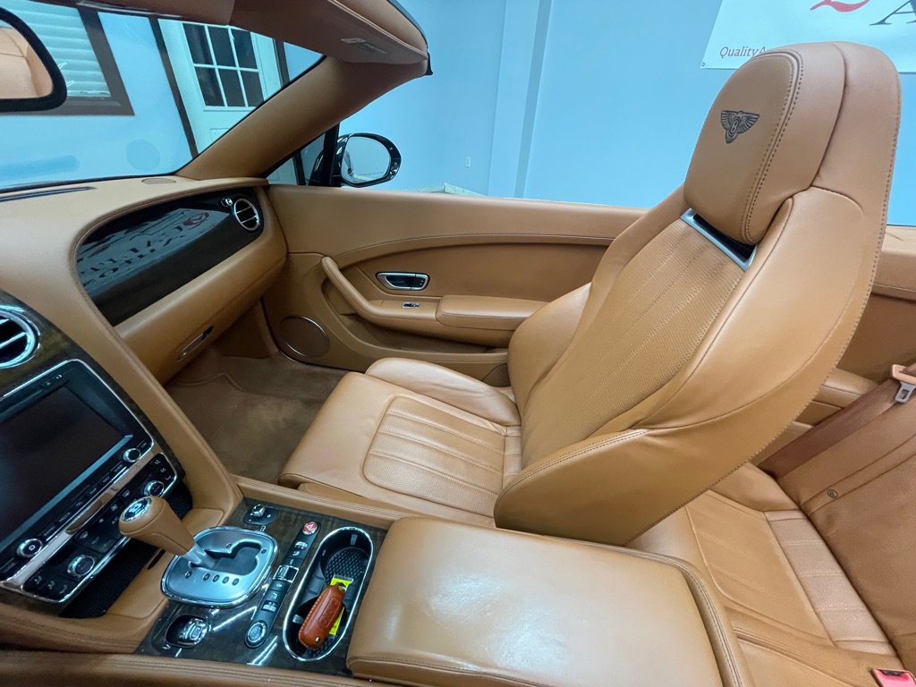 Used 2013 Bentley Continental GT AWD/4WD image 29