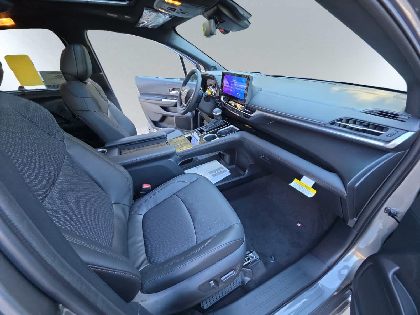 New 2026 Toyota Sienna Platinum AWD/4WD image 20