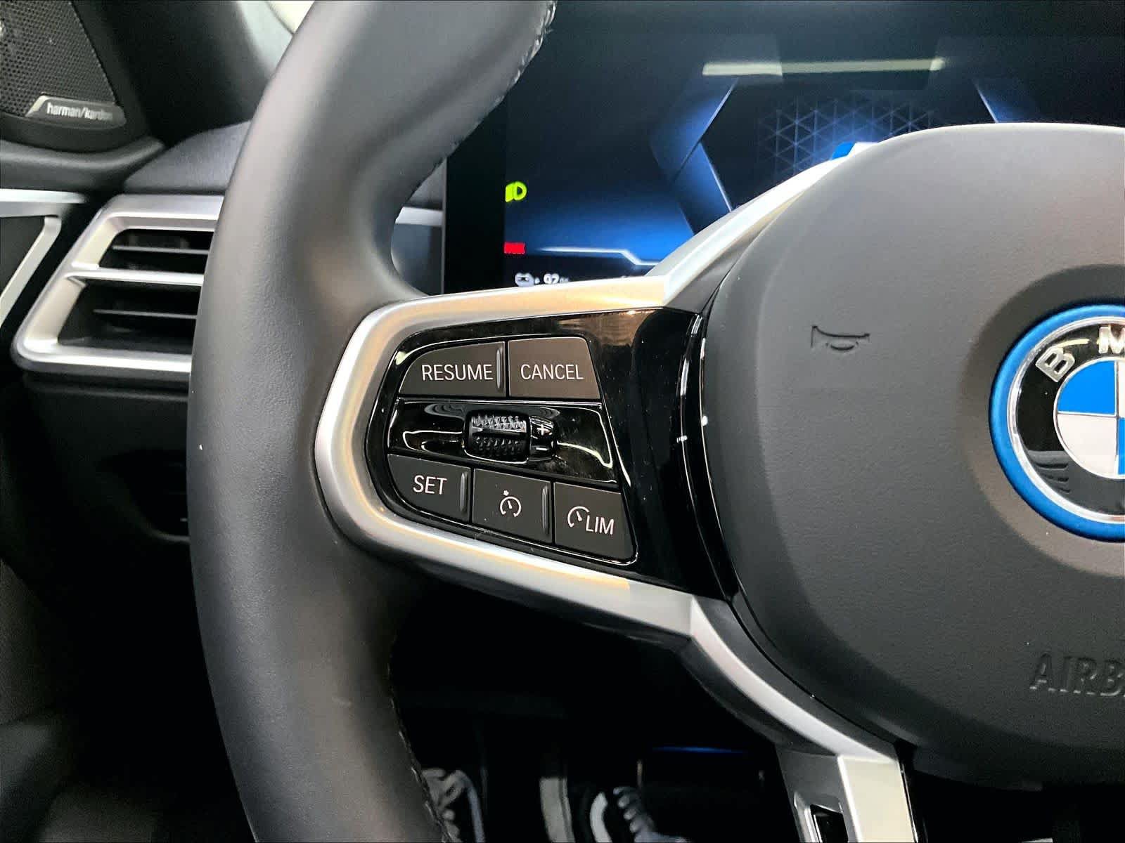 Used 2025 BMW i4 eDrive40 w/ M Sport Package RWD image 21