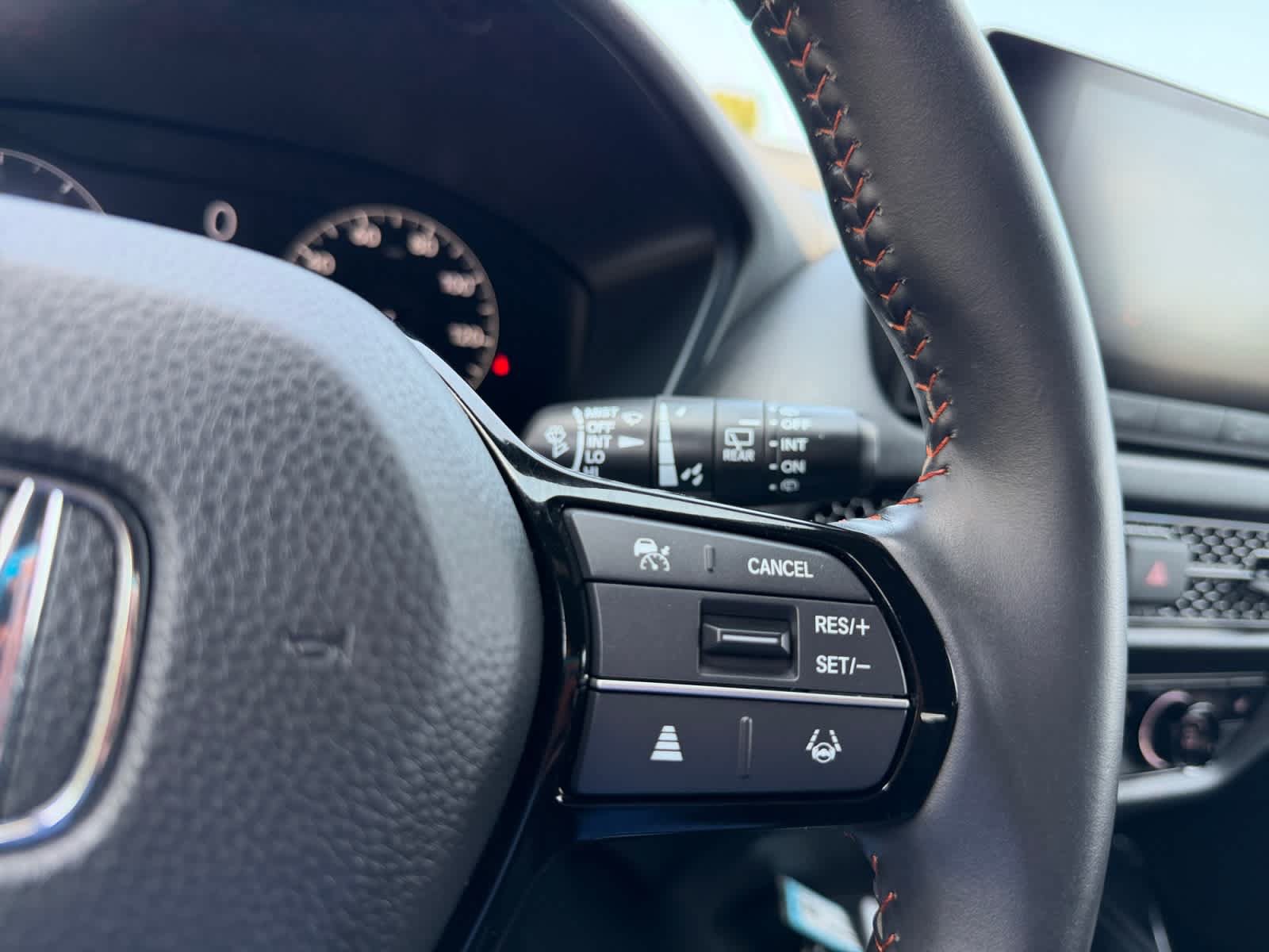 Used 2024 Honda HR-V Sport image 22