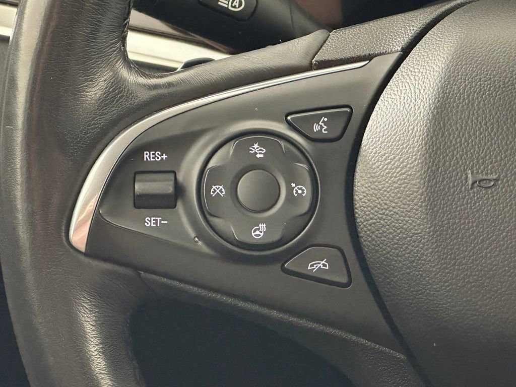 Used 2020 Buick Enclave Avenir w/ Avenir Technology Package image 31