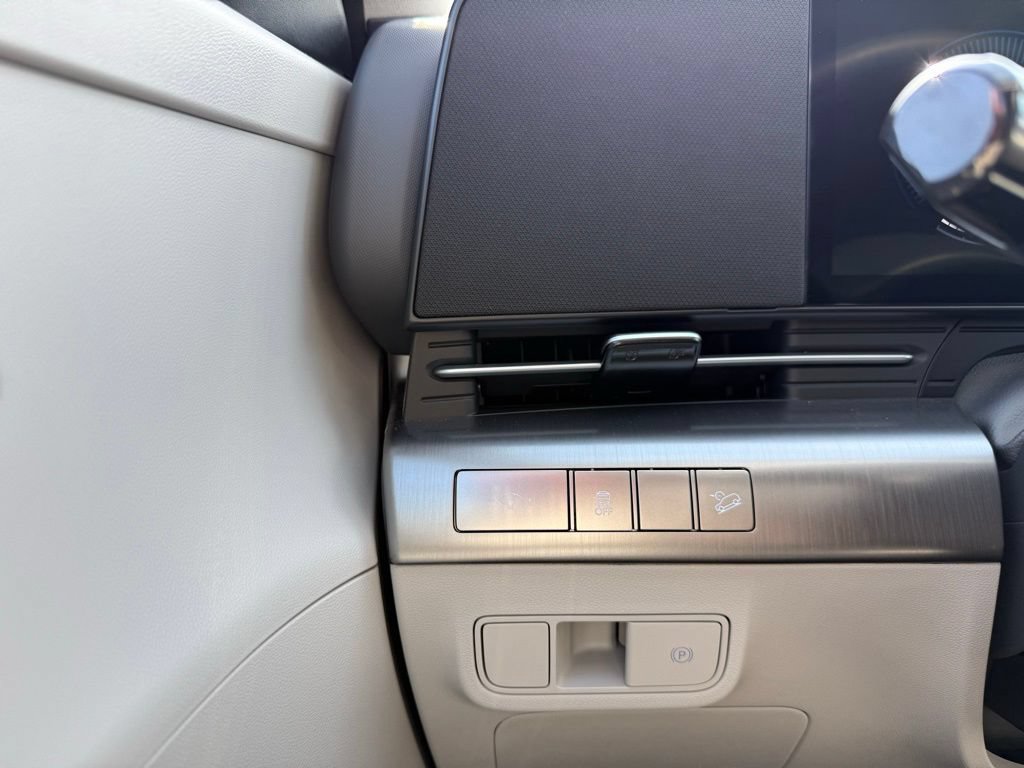 New 2026 Hyundai Kona SEL Sport FWD image 12