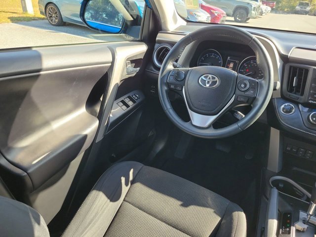 Used 2018 Toyota RAV4 XLE image 22