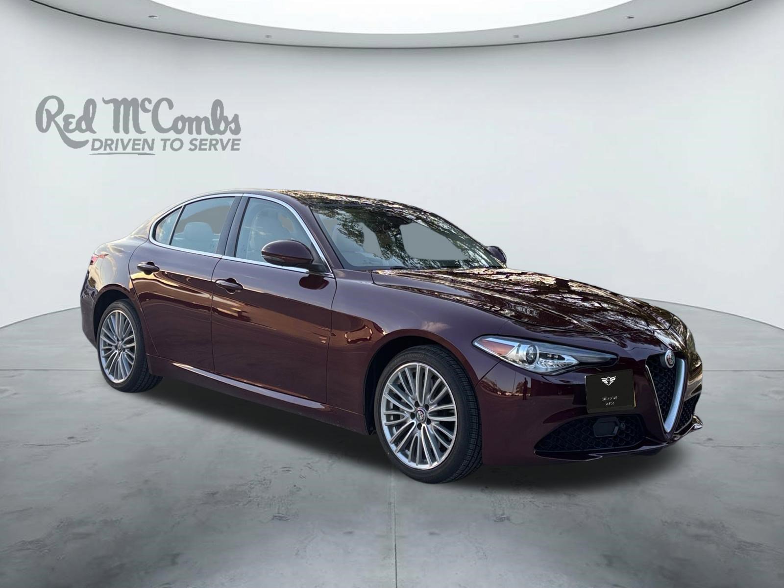 Used 2019 Alfa Romeo Giulia Ti w/ Quick Order Package 22X Lusso image 7