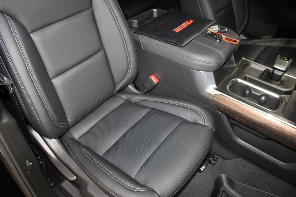 New 2026 Chevrolet Silverado 1500 RST AWD/4WD image 33