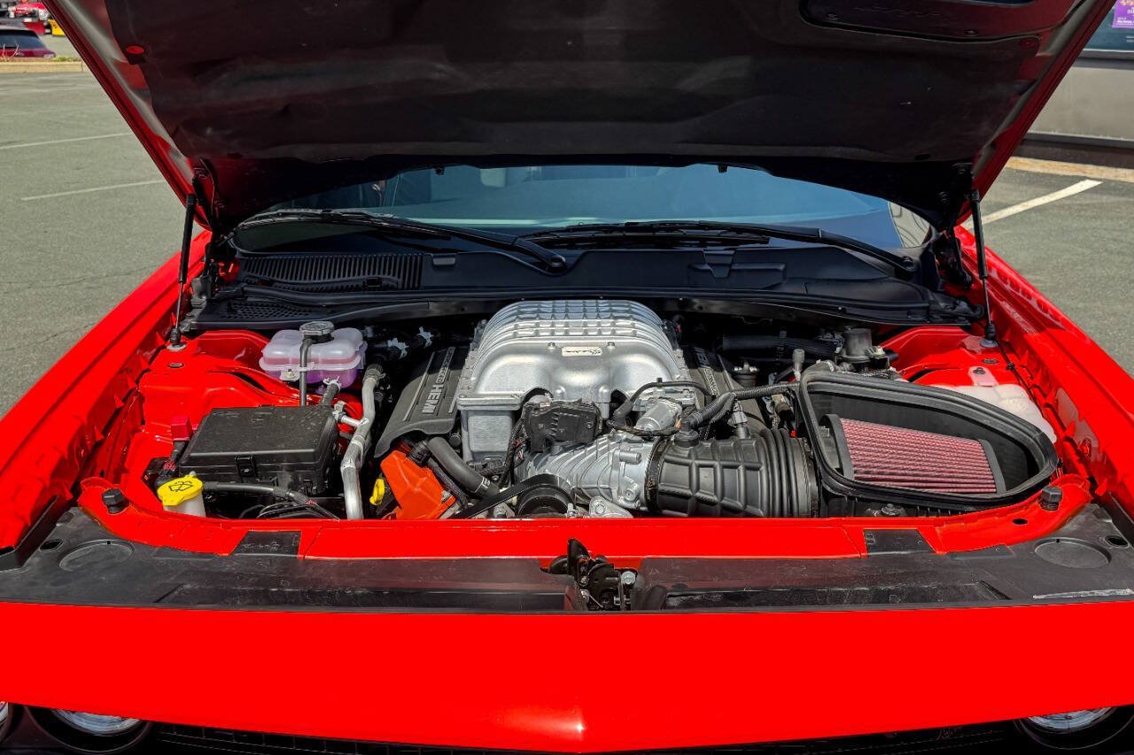 Used 2023 Dodge Challenger SRT Hellcat RWD image 5