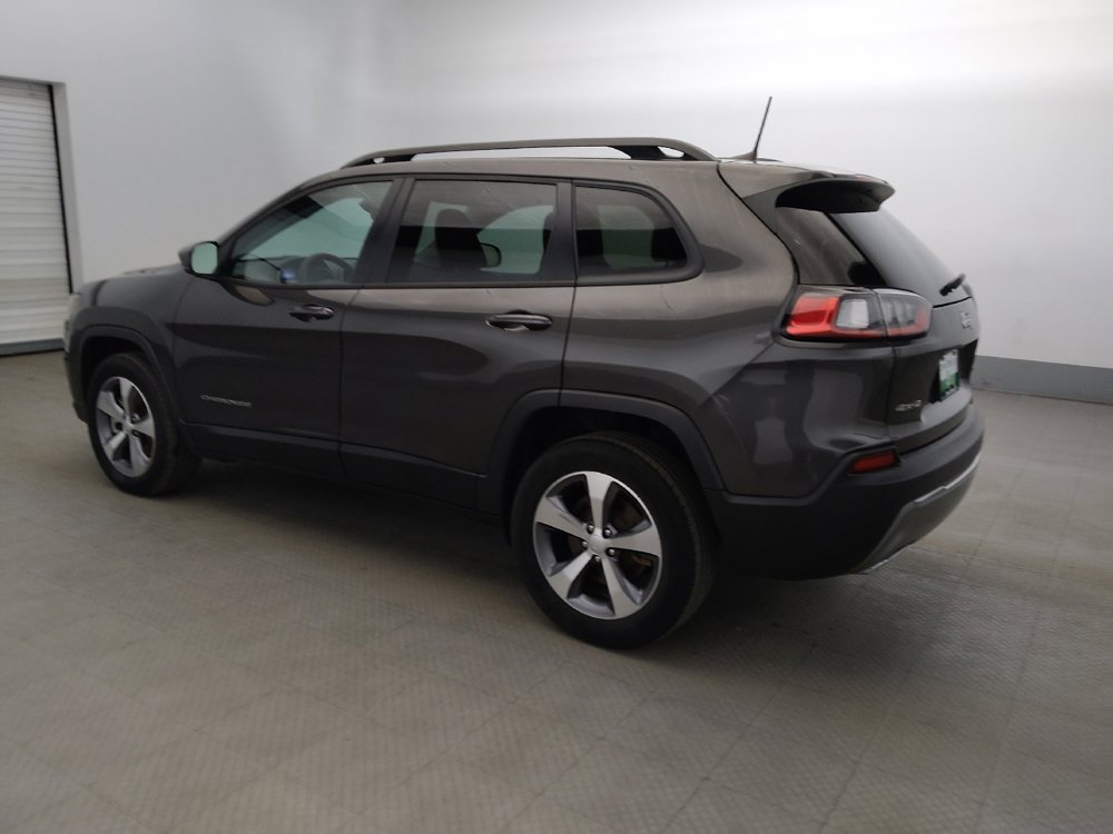 Used 2022 Jeep Cherokee Limited w/ Mopar Interior Package image 3