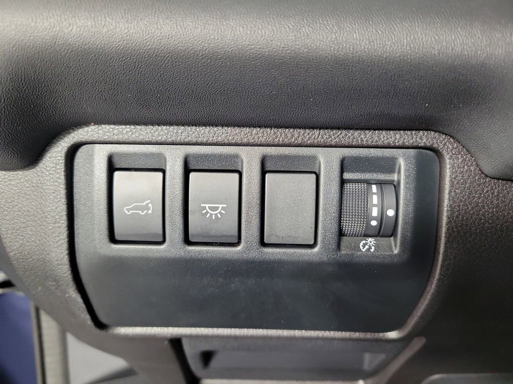 Used 2023 Subaru Ascent Limited w/ Technology Package image 32