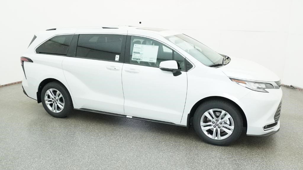 New 2026 Toyota Sienna Limited image 54