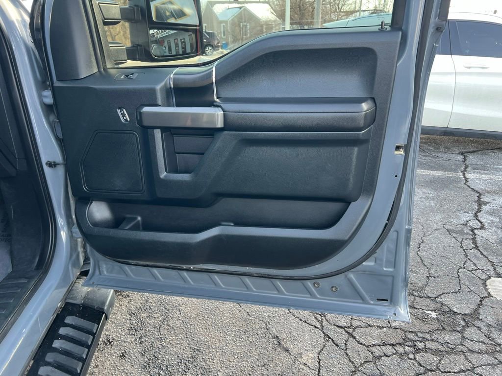 Used 2019 Ford F150 XLT w/ Equipment Group 302A Luxury image 30