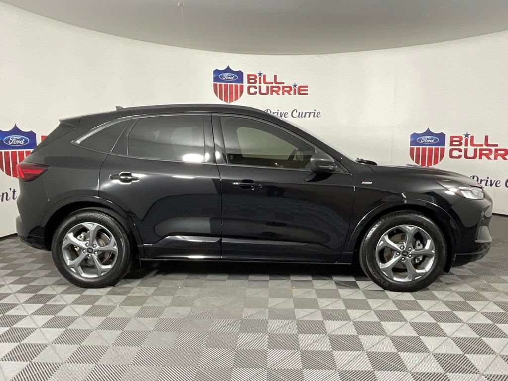 Used 2023 Ford Escape ST-Line w/ Tech Pack #1 FWD image 2