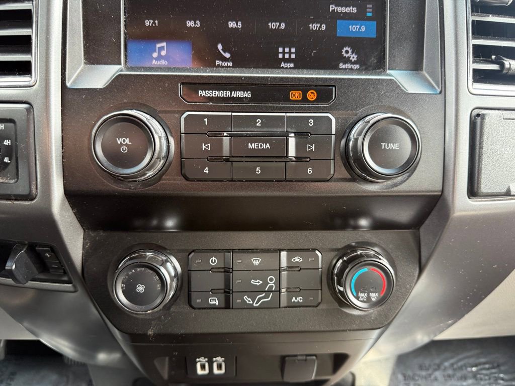 Used 2019 Ford F250 XLT w/ Snow Plow Prep Package image 27