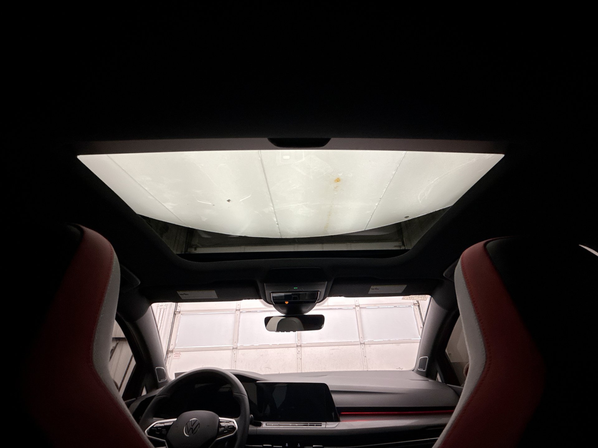 Used 2024 Volkswagen GTI SE FWD image 20