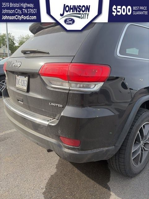 Used 2017 Jeep Grand Cherokee Limited w/ Luxury Group II AWD/4WD image 12