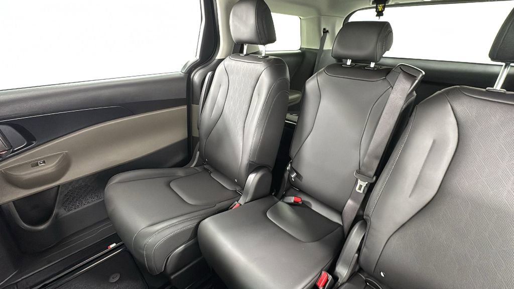 New 2026 Kia Carnival image 14