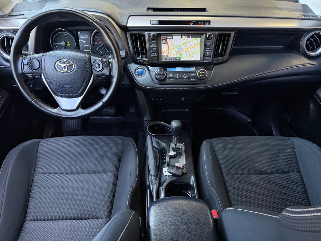 Used 2018 Toyota RAV4 XLE AWD/4WD image 15