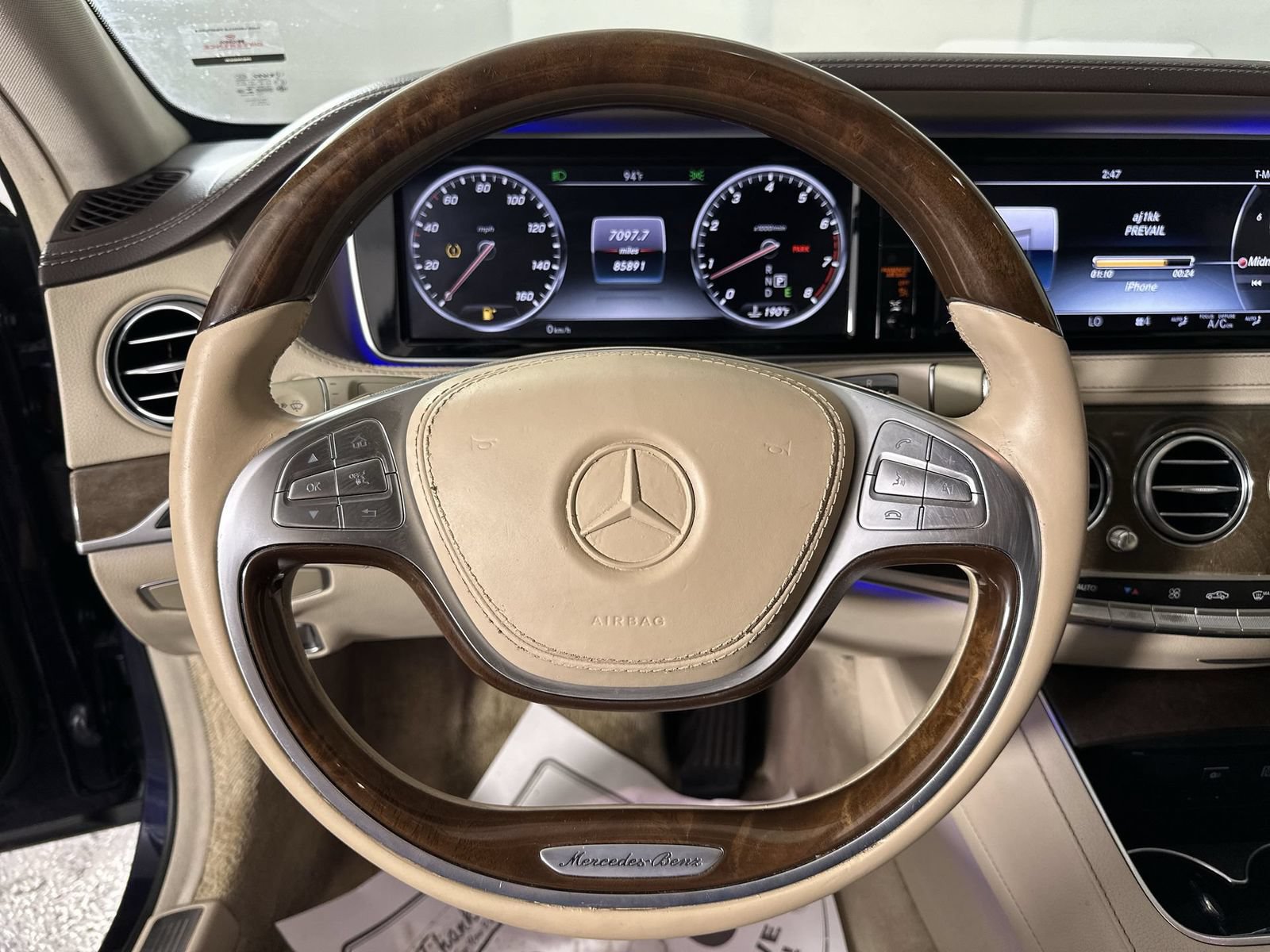 Used 2017 Mercedes-Benz S 550 4MATIC Sedan image 14
