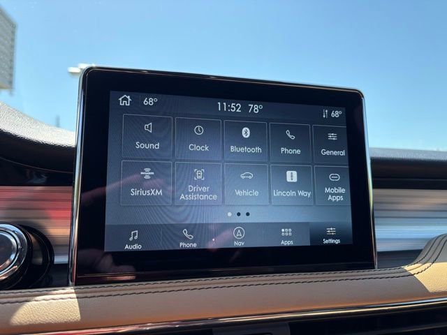 Used 2022 Lincoln Corsair Reserve w/ Equipment Group 201A AWD/4WD image 20