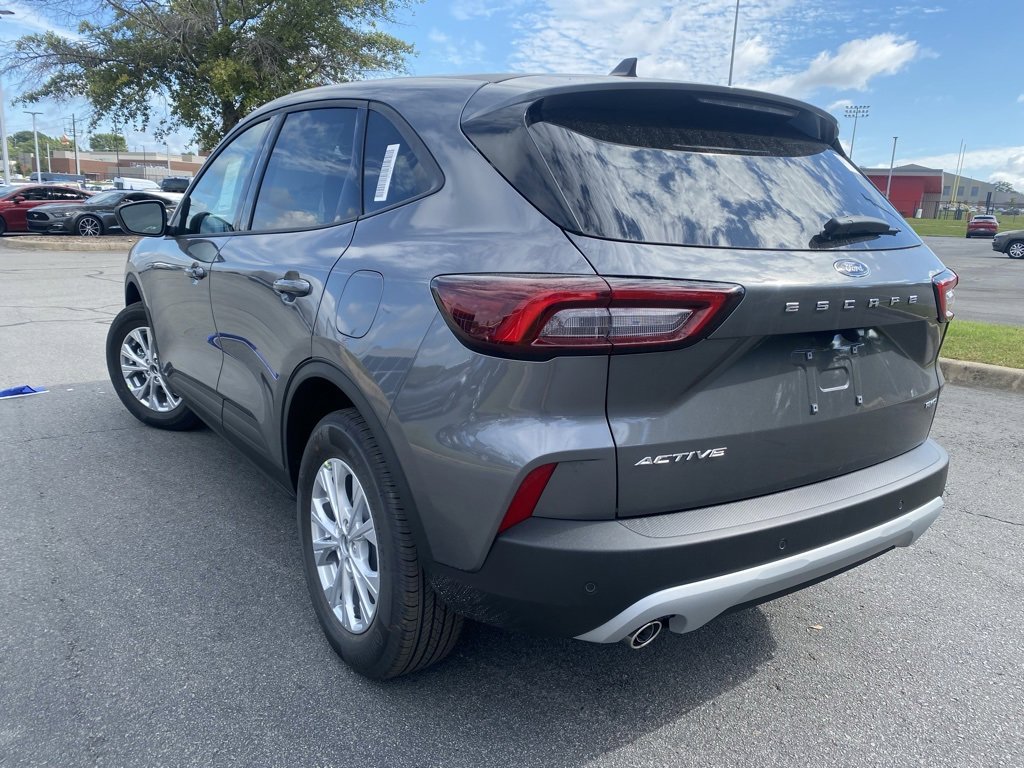 New 2026 Ford Escape Active image 5