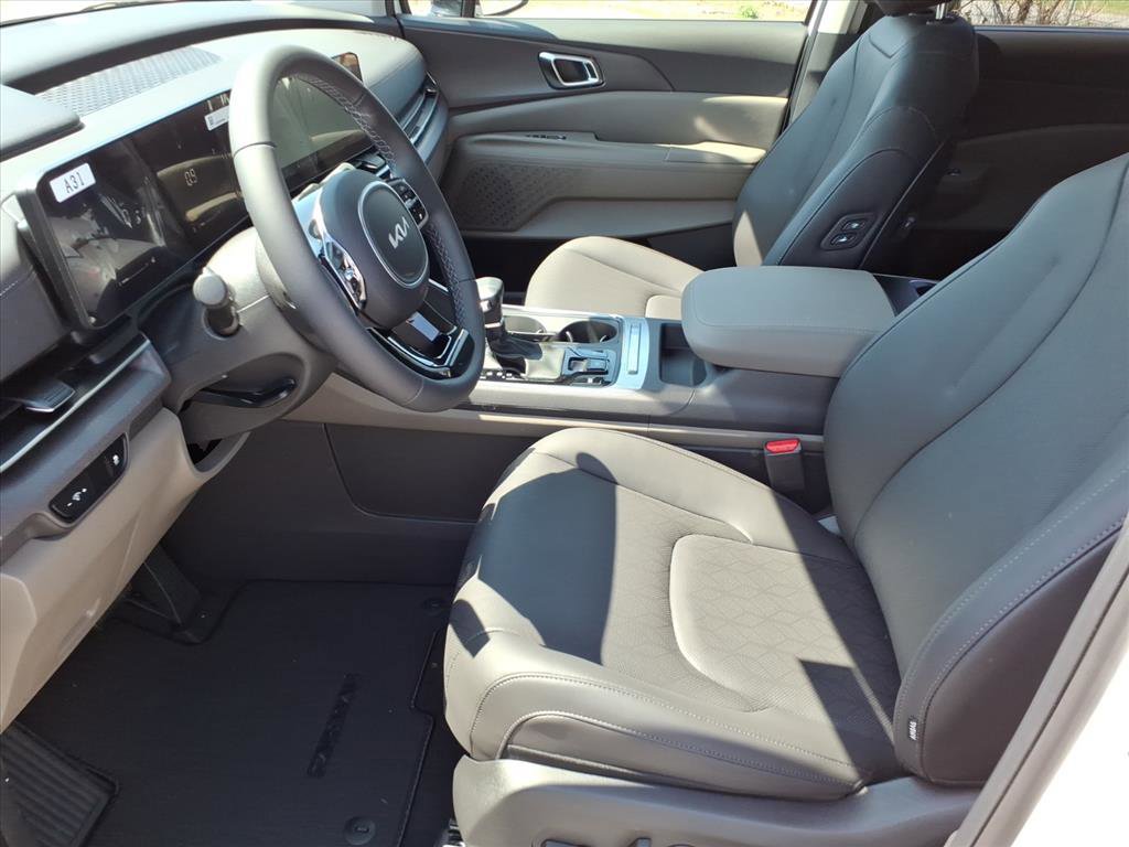 New 2026 Kia Carnival EX image 10