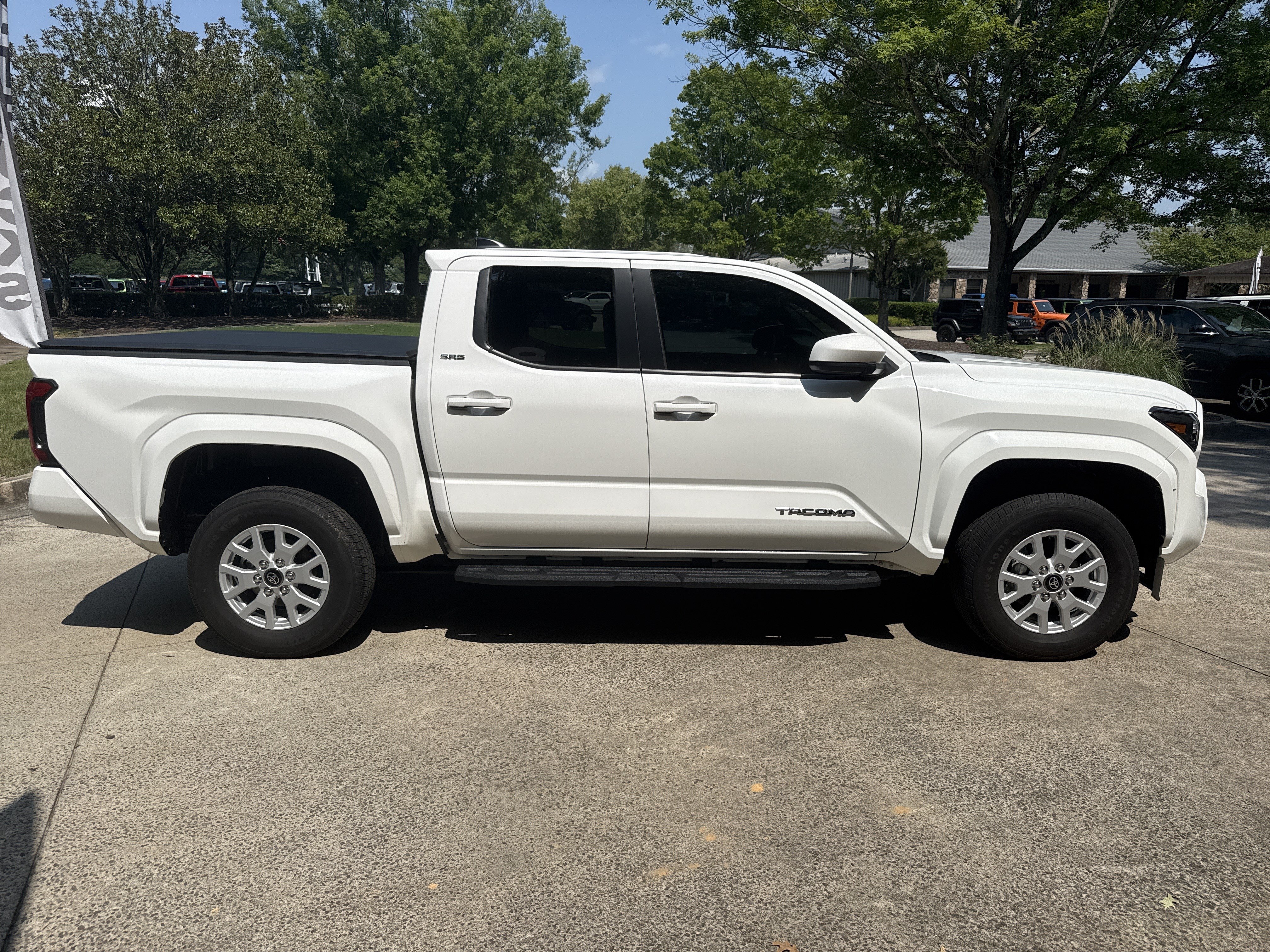 Used 2024 Toyota Tacoma SR5 RWD image 8