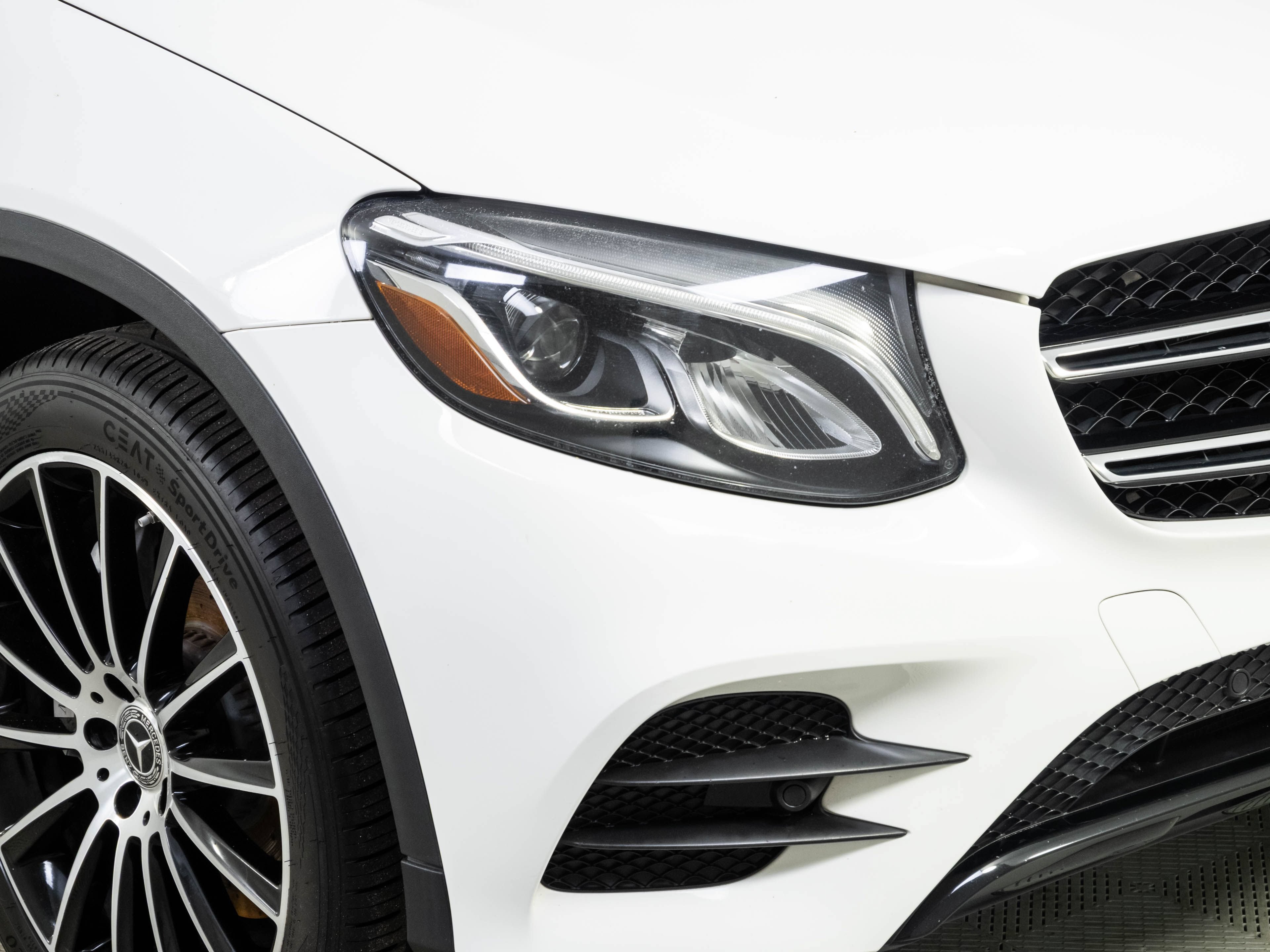 Used 2019 Mercedes-Benz GLC 300 image 35
