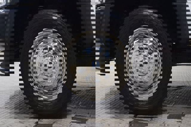 Used 2020 Ford F550 4x4 Crew Cab Super Duty image 16