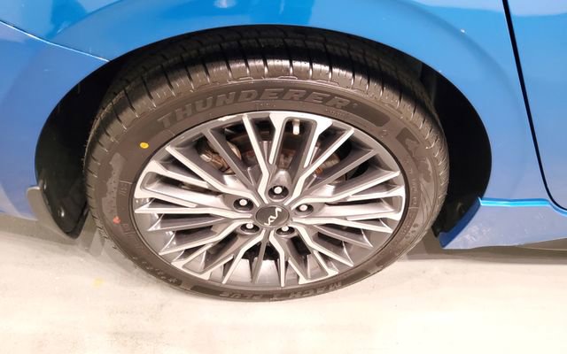 Used 2023 Kia Forte GT-Line w/ GT-Line Technology Package FWD image 37