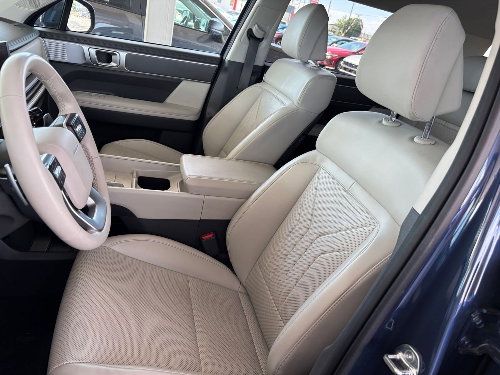 Used 2025 Hyundai Santa Fe SEL FWD image 28