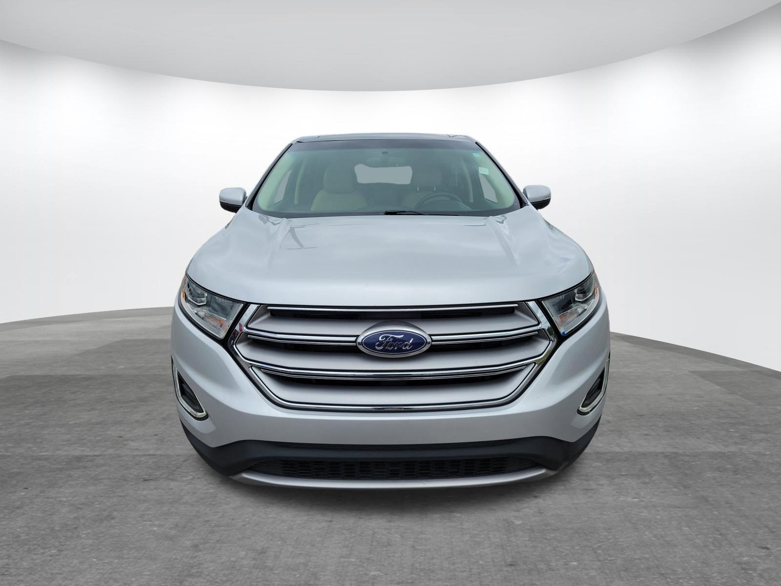 Used 2016 Ford Edge SEL w/ Equipment Group 201A FWD image 2