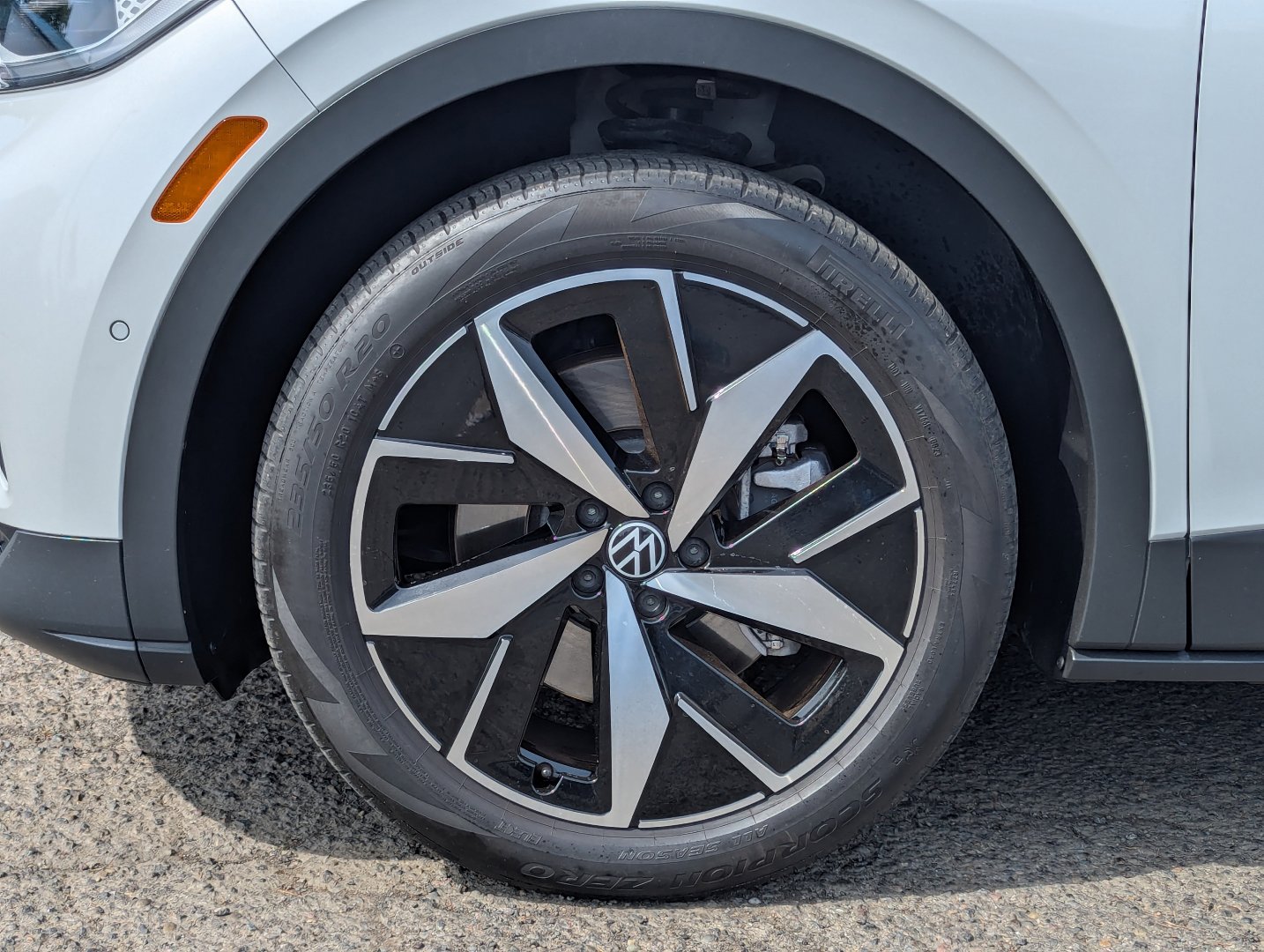 Used 2023 Volkswagen ID.4 S RWD image 37