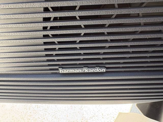 New 2026 Subaru Outback Limited image 16