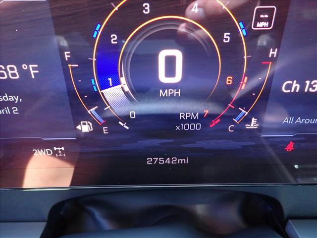 Used 2024 Chevrolet Traverse LT w/ Midnight/Sport Edition image 25