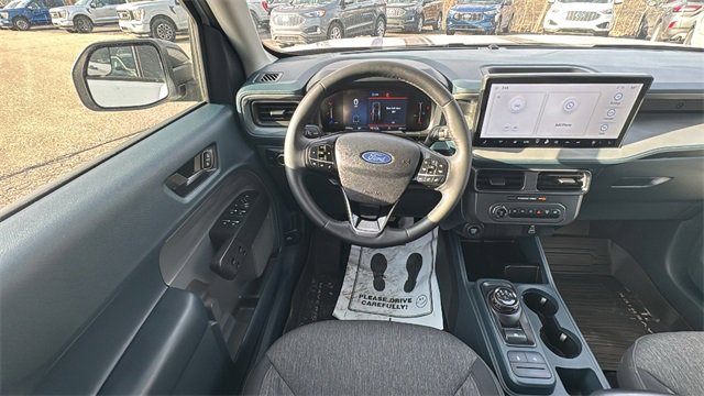 Certified 2025 Ford Maverick XLT w/ XLT Luxury Package image 13