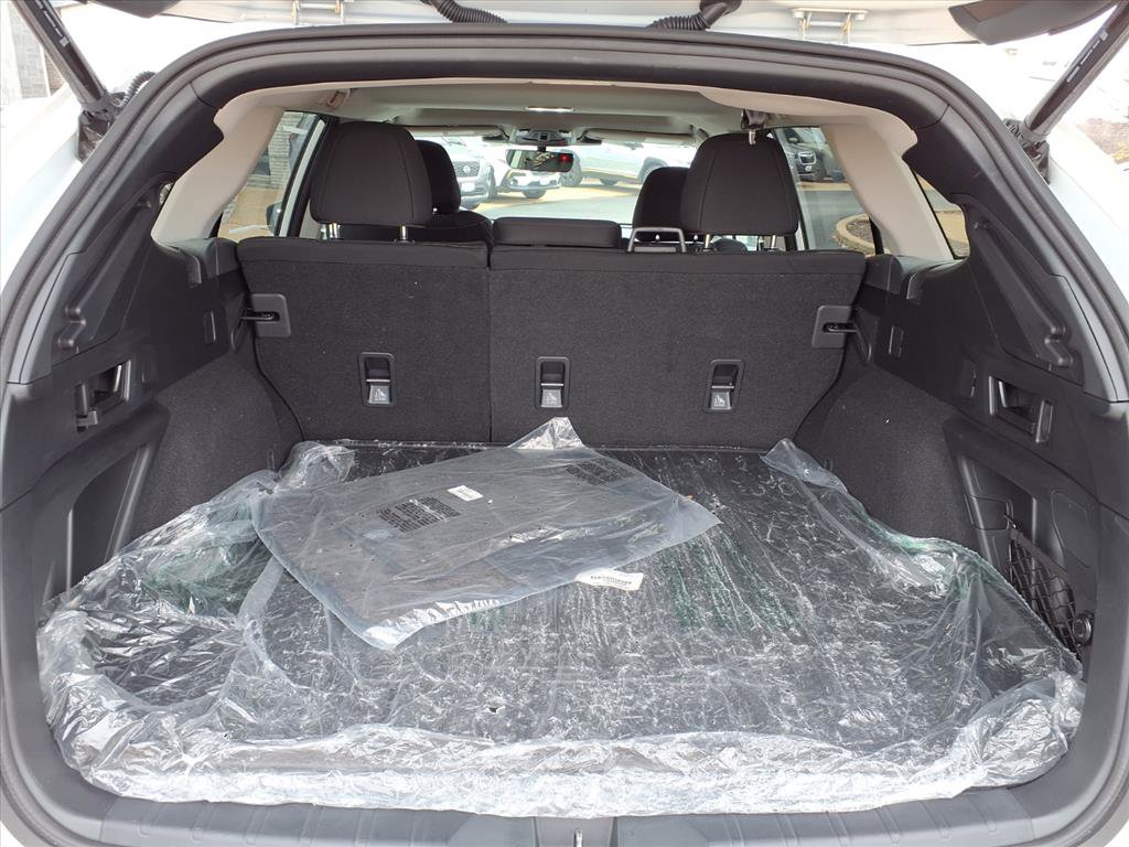 Certified 2025 Subaru Outback Premium image 23