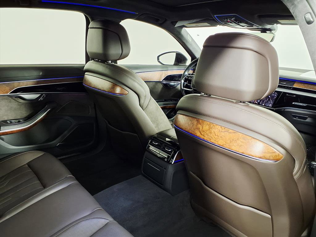 Used 2019 Audi A8 L 3.0T w/ Executive Package image 11