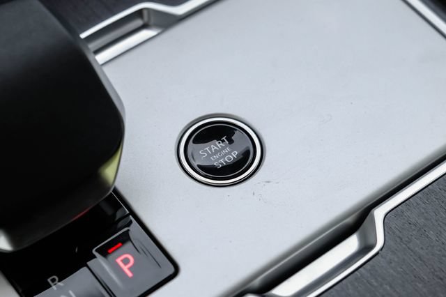 New 2026 Land Rover Range Rover SE AWD/4WD image 26
