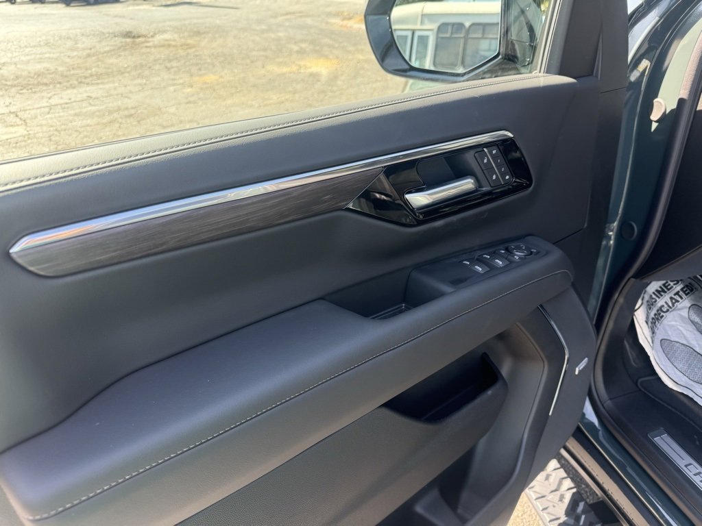 New 2026 Chevrolet Tahoe Z71 image 15