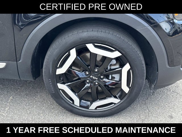 Used 2024 Kia Telluride EX w/ EX Captain's Chair Package FWD image 7