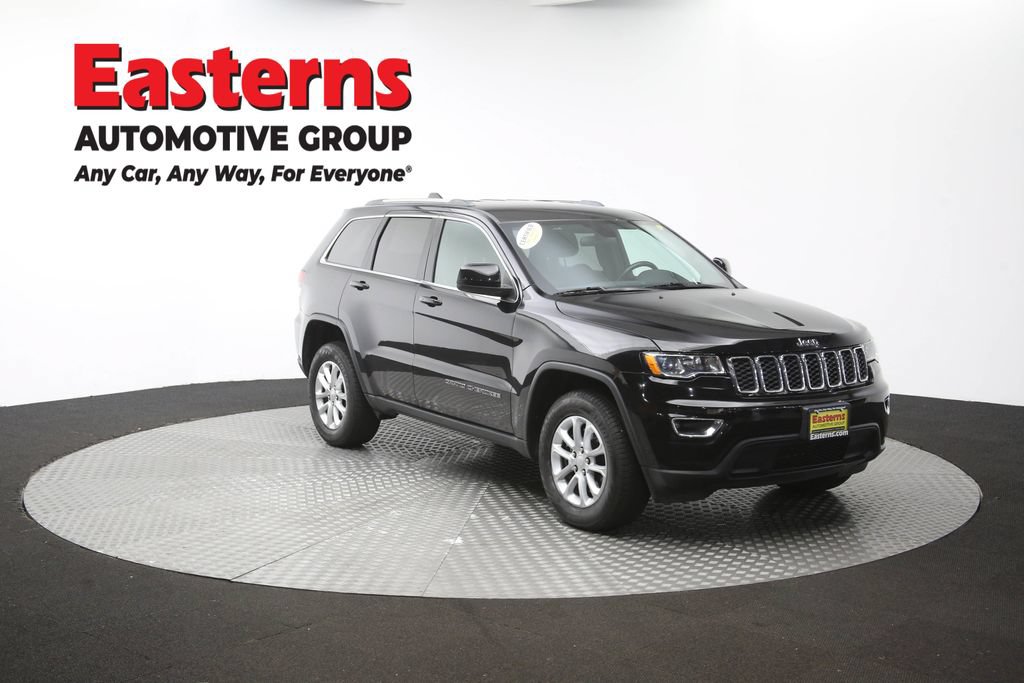 Used 2021 Jeep Grand Cherokee Laredo AWD/4WD image 52