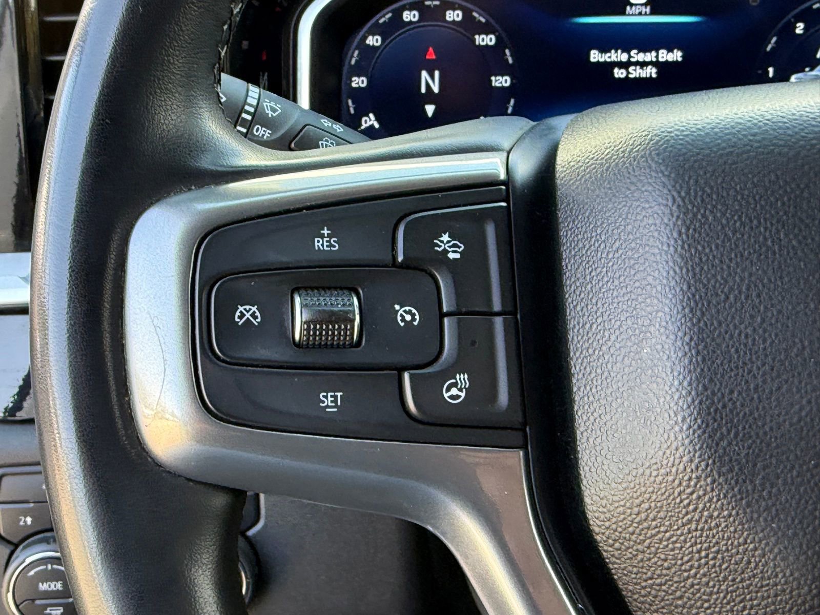 Used 2024 Chevrolet Silverado 2500 LT AWD/4WD image 29